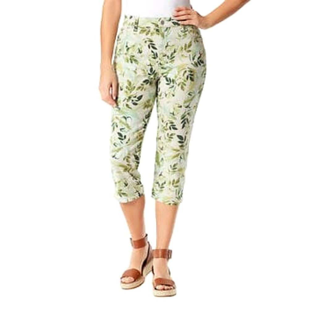 NWT Gloria Vanderbilt High Rise Cotton Floral Amanda Capri - Picture 1 of 5